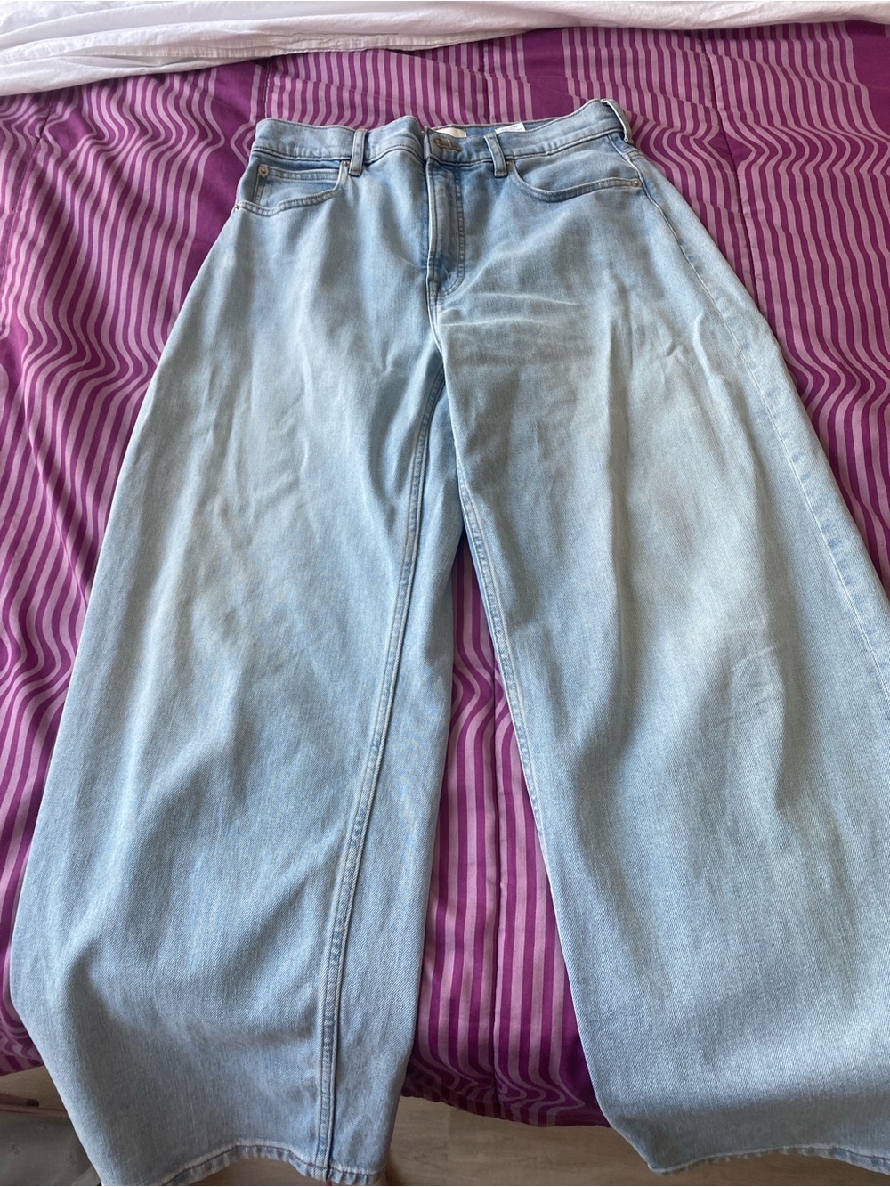 Everlane Pale Blue way high curve Jean - Picture 4 of 4